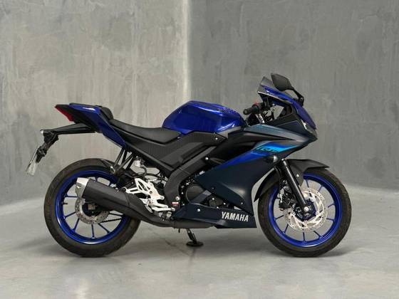 YAMAHA YZF R15 